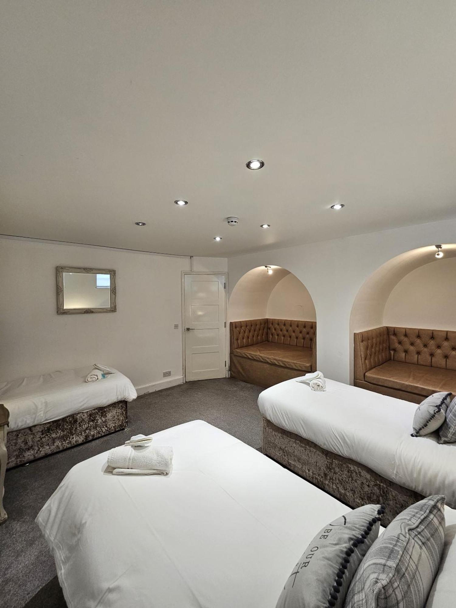 Customs House Bed & Breakfast Liverpool Room photo